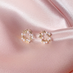 Khuyên tai Korean style Swarovski Cecy
