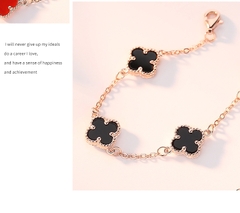 Lắc tay cỏ bốn lá CECYDEJEWEL bạc ý 925 màu đen sang trọng đẳng cấp