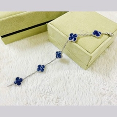 Vòng tay cỏ 4 lá CECYDEJEWEL xanh dương bạc ý mạ vàng 18K Vòng Tay Đá Thiên Nhiên size 13mm tinh xảo đẳng cấp