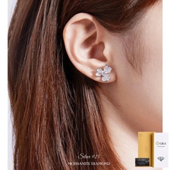 Khuyên tai kim cương Moissanite chứng nhận GRA 3li bông hoa sang trọng CECY 0305