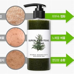 Sữa rửa mặt sủi bọt thải độc chiết xuất rau củ Byvibes Wonder Bath Super Vegitoks Cleanser 300ml - Xanh