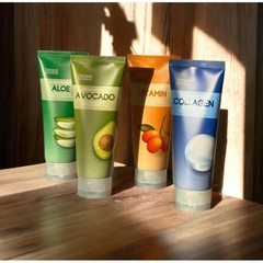 Gel Tẩy Tế Bào Chết Tenzero Refresh Peeling Gel Loại Bỏ Bụi Bẩn Và Tế Bào Chết Trên Da 180ml