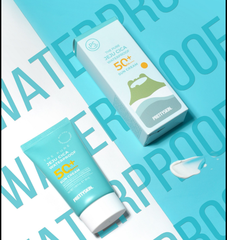 KEM CHỐNG NẮNG KHÁNG NƯỚC LÂU TRÔI PRETTYSKIN THE PURE JEJU CICA WATERPROOF SUN CREAM