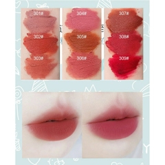 Son Kem Lì Hold Live Cún Little Ice Stick Lip Mud