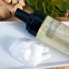 Sữa Rửa Mặt Tạo Bọt Làm Sạch Sâu Và Dịu Da Calming Low Ph Foaming Cleanser Pyunkang Yul 150ml