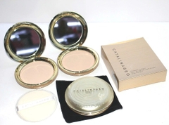 Phấn Phủ Siêu Mịn Catalina Geo Pact 22g - [HỘP VÀNG]