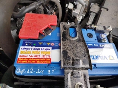 ac-quy-ford-everest