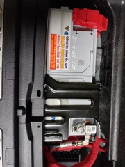 ac-quy-xe-bmw-320i