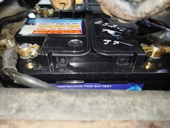 ac-quy-xe-ford-transit