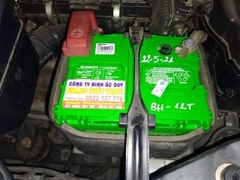 ac-quy-xe-camry