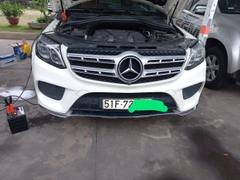 ac-quy-xe-mercedes-gls-500