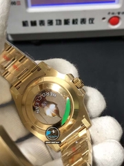 NEW 2022 / CLEAN FACTORY BEST 1:1 / ROLEX SUBMARINE DATE 116618 FULL GOLD CAL.3135 40MM