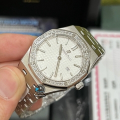 VIP NEW 2022 / ORIGINAL FACTORY BEST 1:1 / AP ROYAL OAK 67651ST LADY DIAMOND BEZEL