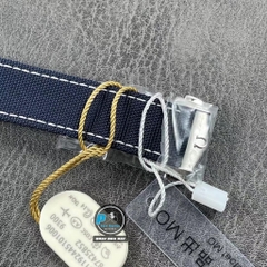 NEW 2021 / OM FACTORY BEST 1:1 / OMEGA Speedmaster “Silver Snoopy Award” 50th Anniversary Chronograph 42mm