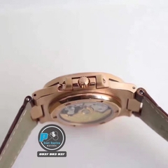 PD FACTORY BEST 1:1 / PATEK PHILIPPE NAUTILUS MOONPHASE 40