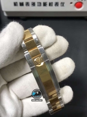 NEW 2022 / CLEAN FACTORY BEST 1:1 / ROLEX SUBMARINE DATE 116613 CAL.3135 40MM