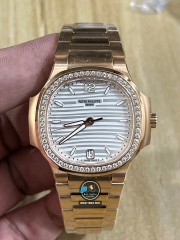 NEW 2023 / 3K FACTORY BEST 1:1 / PATEK PHILIPPE NAUTILUS 7118 LADY 35,2MM DIAMOND BEZEL CAL.324SC