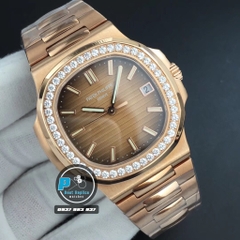 PF FACTORY BEST 1:1 / PATEK PHILIPPE NAUTILUS 5711 VER.2 DIAMOND BEZEL
