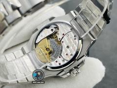 NEW 2022 / ZF FACTORY BEST 1:1 / PATEK PHILIPPE NAUTILUS 5712GR CAL.240PS VIP