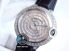 BEST FACTORY BEST 1:1 / CARTIER BALLOON BLEU DIAMOND BAGUETTE 42MM