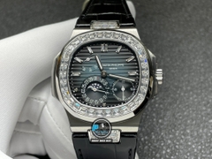 NEW 2022 / GR FACTORY BEST 1:1 / PATEK PHILIPPE NAUTILUS 5712GR DIAMOND BAGUETTE BEZEL CAL.240PS VIP