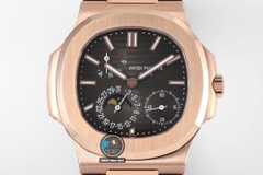 NEW 2022 / ZF FACTORY BEST 1:1 / PATEK PHILIPPE NAUTILUS 5712R-001 CAL.240PS VIP