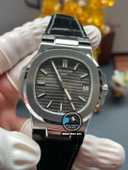 NEW 2025 / DDF FACTORY BEST 1:1 / PATEK PHILIPPE NAUTILUS 5711 40 x 8,3MM CAL.324SC