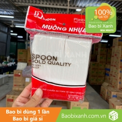 Muỗng Nhựa Trắng 15cm Đại Quang (100 Cái/Bịch)
