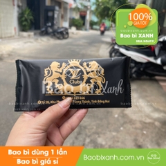 Khăn lạnh quán bar LV Club