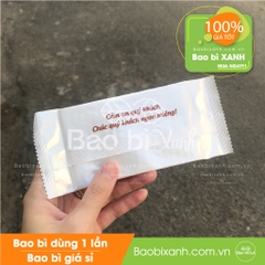 Khăn lạnh quán ốc Khang