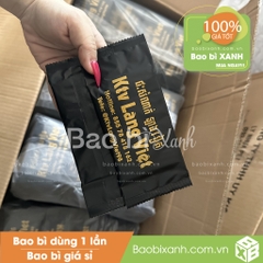 Khăn lạnh KTV Làng Việt