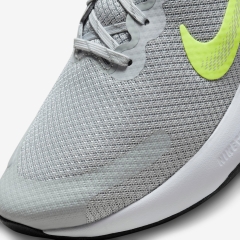 Giày chạy bộ NIKE RENEW RIDE 3 Nam DC8185-010