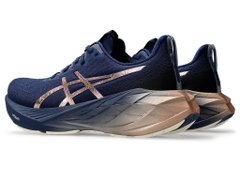 Giày chạy bộ ASICS Nữ NOVABLAST 4 PLATINUM 1012B739.400