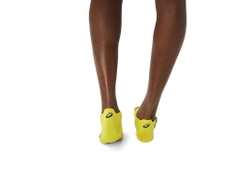 Tất Unisex Asics Light Single Tab 3013A605.750
