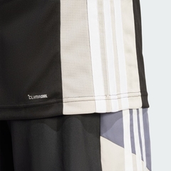 Áo T-shirt tập luyện adidas Colorblock Seasonal Train Essentials Nam - JI8397