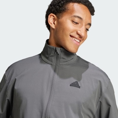 Áo khoác gió Nam adidas Brand Love - IW3548