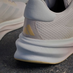 Giày chạy bộ adidas Supernova Stride Nữ - IE4624