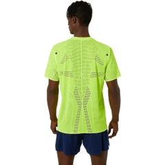 Áo T-shirt chạy bộ ASICS METARUN SS TOP Nam - 2011C986.750