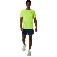 Áo T-shirt chạy bộ ASICS METARUN SS TOP Nam - 2011C986.750