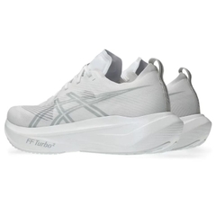 Giày chạy bộ ASICS MEGABLAST Unisex - 1013A170.100