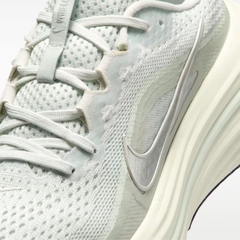 Giày chạy bộ Nike Winflo 12 Nữ - HV9273-104