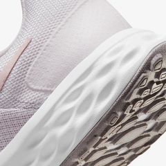 Giày chạy bộ NIKE REVOLUTION 6 Nữ DC3729-500