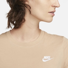Áo Nike Sportswear Nữ DN2394-800