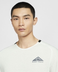 Áo thun chạy bộ Nam Nike Dri-FIT Trail Solar Chase DV9306-121