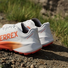 Giày chạy trail adidas Terrex Agravic 3 Nam - JI0951
