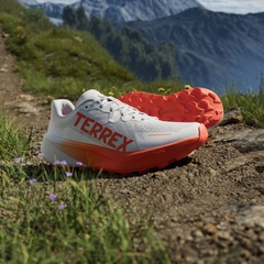 Giày chạy trail adidas Terrex Agravic 3 Nữ - JI0955