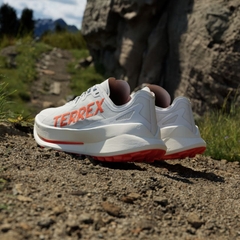 Giày chạy trail adidas Ultra Terrex Agravic Speed Nam - IH3764
