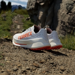 Giày chạy trail adidas Ultra Terrex Agravic Speed Nữ - IH3767