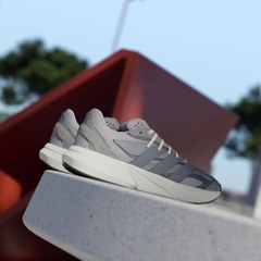 Giày thời trang adidas Lightblaze Nam - IH8607