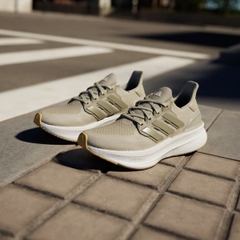Giày chạy bộ adidas Ultraboost 5 Nữ - ID8851